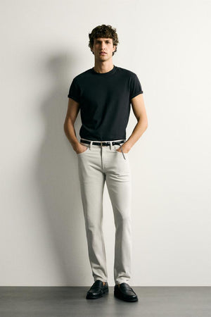 BASIC SLIM FIT JEANS