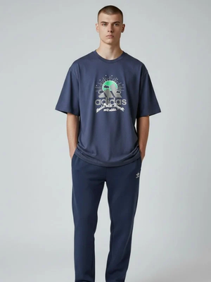 Adidas Tshirt